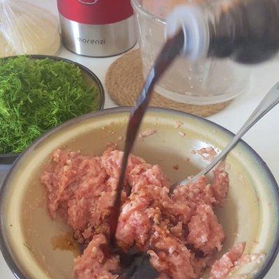 小茴香的吃法大全，小茴香的吃法（这道小茴香爆汁大肉饺子简单快手）