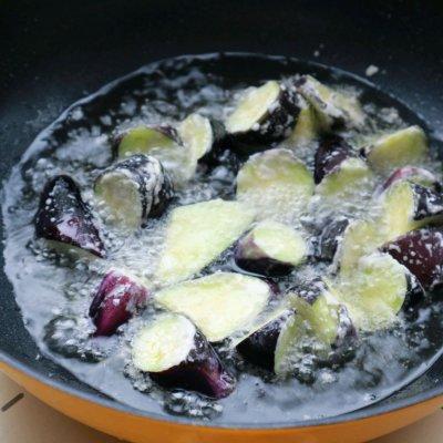 茄子和番茄怎么炒，茄子怎么炒茄子（因为这道西红柿炒茄子）