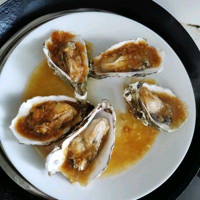 蒜蓉生蚝的做法，蒜蓉生蚝的做法 家常（冬日里来一道简易版蒜蓉生蚝）