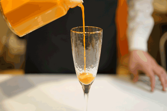 沙棘和什么一起搭配效果最好，沙棘和什么一起泡水最好（沙棘能用开水泡吗）