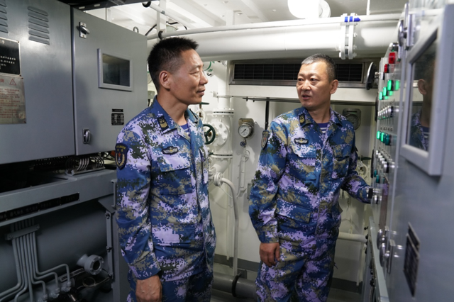 兵王是什么级别，部队兵王是什么军衔（29年并肩战风斗浪）