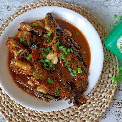 黄颡鱼怎么做好吃，黄辣丁鱼多少钱一斤（成就招牌美味#连汤汁都不能放过的酱焖黄骨鱼）