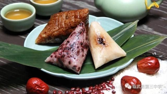 中国传统节日的来历，中国传统节日的来历和风俗总结表（端午节的由来和风俗）