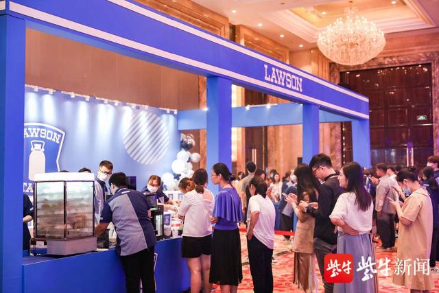 罗森便利店是哪国的，罗森便利店为什么这么火（日系便利店三大巨头之一罗森“开到家门口”）