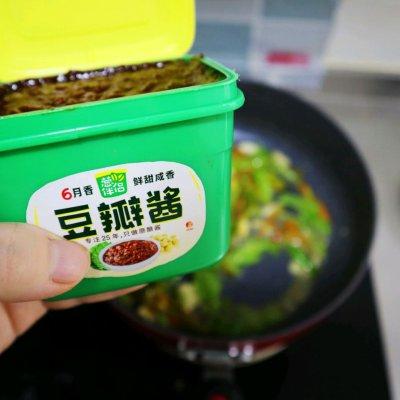 炒辣牛肉丝怎么做，辣炒牛肉丝的家常做法（成就招牌美味#螺丝椒炒牛肉丝）