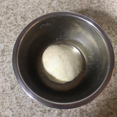 千层饼怎么做的，千层饼做法起层酥脆有秘诀（千层饼你这么做，不怕你不上瘾）