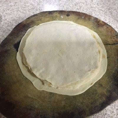 千层饼怎么做的，千层饼做法起层酥脆有秘诀（千层饼你这么做，不怕你不上瘾）