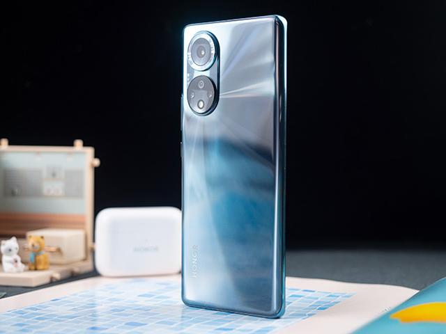 荣耀50价格参数 ，荣耀50的参数与价格（荣耀50体验评测：更美）