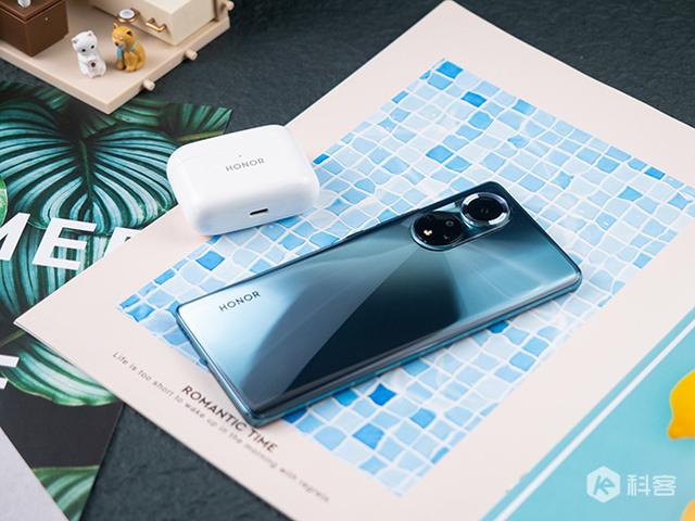 荣耀50价格参数 ，荣耀50的参数与价格（荣耀50体验评测：更美）