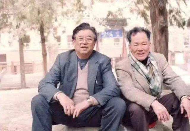 我和我的祖国歌词歌词完整版，我和我的祖国歌词（第71期丨《我和我的祖国》）