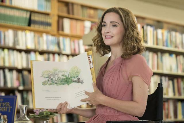 蓝色系列小兔子图片，蓝色的小兔子图片（这只小兔子是今年夏天的欢乐源泉）