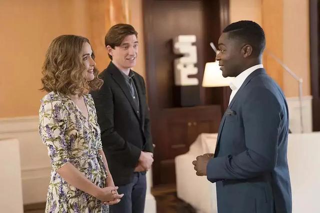 蓝色系列小兔子图片，蓝色的小兔子图片（这只小兔子是今年夏天的欢乐源泉）