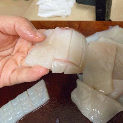 手撕鱿鱼的做法，芥末手撕鱿鱼的做法（成就招牌美味#爆炒鱿鱼）
