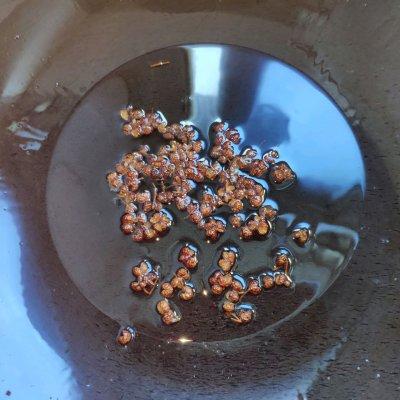 土豆丝做法详细步骤，土豆丝做法详细步骤图片（简单好吃的酸辣土豆丝）