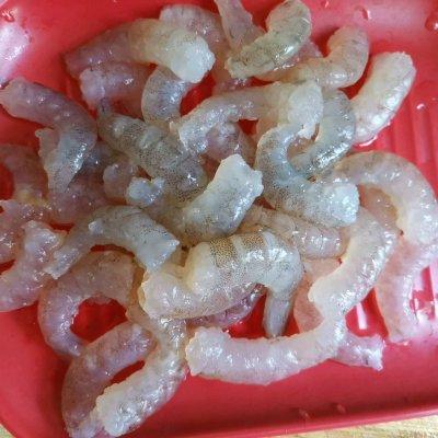 吃虾的禁忌蔬菜，虾不能和哪些蔬菜一起吃（#仙女们的私藏鲜法大PK#鲜虾蔬菜饼）