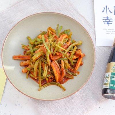 芹菜炒鱿鱼做法，鱿鱼炒芹菜怎么做好吃又简单（#仙女们的私藏鲜法大PK#芹菜炒鱿鱼）