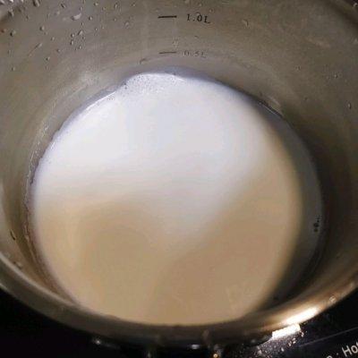 做芒果冰淇淋的方法_芒果冰激凌的制作方法，芒果做冰淇淋的做法（你从来没吃过的芒果冰淇淋雪糕）