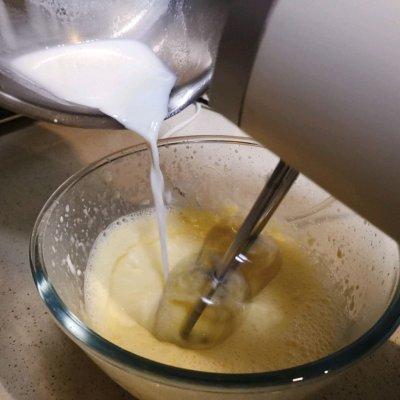 做芒果冰淇淋的方法_芒果冰激凌的制作方法，芒果做冰淇淋的做法（你从来没吃过的芒果冰淇淋雪糕）