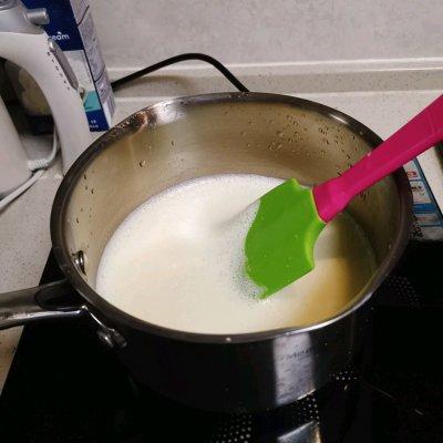 做芒果冰淇淋的方法_芒果冰激凌的制作方法，芒果做冰淇淋的做法（你从来没吃过的芒果冰淇淋雪糕）