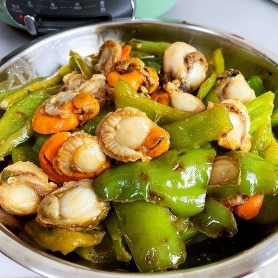 炒扇贝怎么做，好吃下饭的超级下饭菜青椒炒扇贝