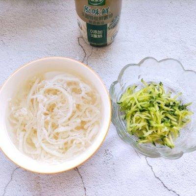 凉拌牛百叶的做法，凉拌牛百叶的简单做法（#仙女们的私藏鲜法大PK#五分钟凉拌牛百叶）