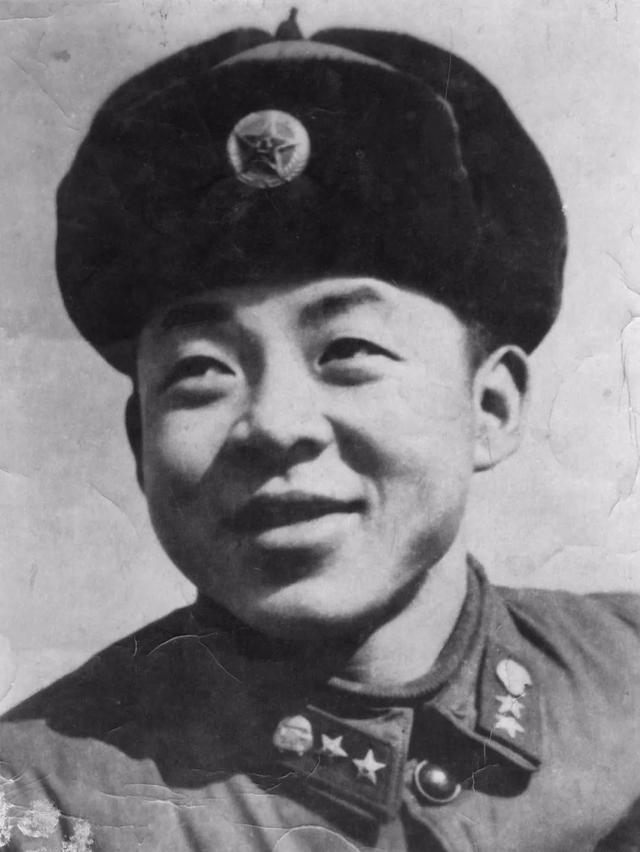 关于雷锋的古诗有哪些，红色诗词里的党史故事