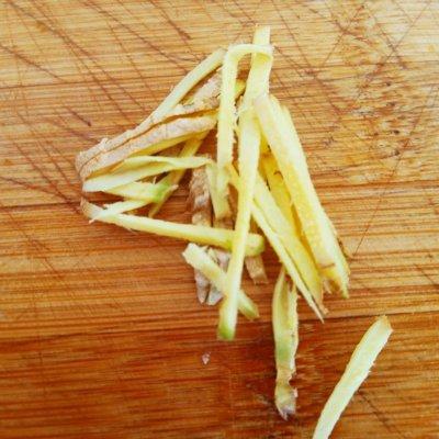 大耳毛怎么做好吃，毛木耳的做法（#仙女们的私藏鲜法大PK#可以瘦身减肥的毛木耳炒肉）