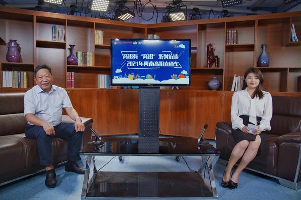 河南开封科技传媒学院，2021年河南开封科技传媒学院学费一年多少钱及各专业收费标准（河南开封科技传媒学院2021招生简章）