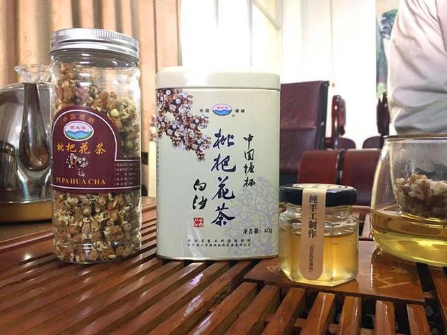 白枇杷花茶如何泡，白枇杷花茶可以常喝吗（生津止渴的七味咸茶）