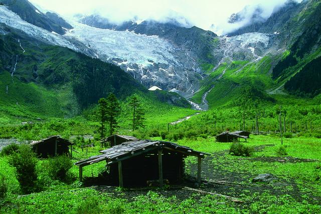 卡哇伊是什么意思，是“卡瓦格博”还是“梅里”（卡哇伊是什么意思好可爱吗）