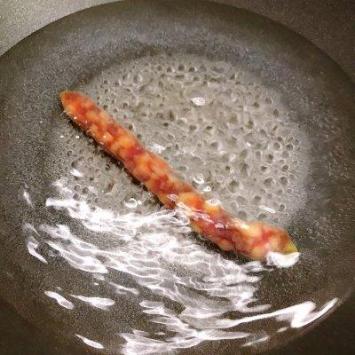 辣肠和什么一起炒好吃，腊肠炒什么好吃（迷倒全家的西兰花炒腊肠）