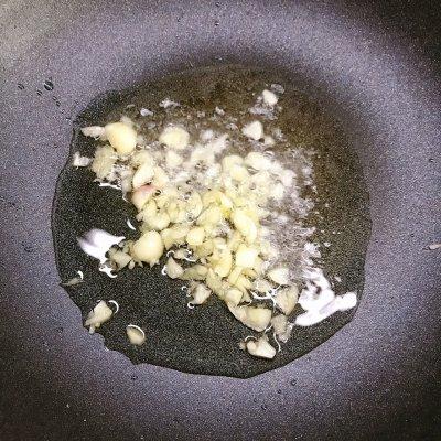 辣肠和什么一起炒好吃，腊肠炒什么好吃（迷倒全家的西兰花炒腊肠）