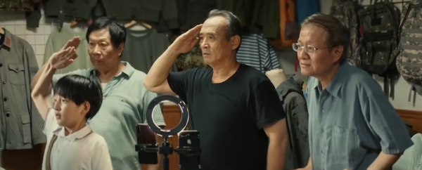 微电影在场观后感，微电影如果观后感500字（小学课本上的《丰碑》拍成微电影）