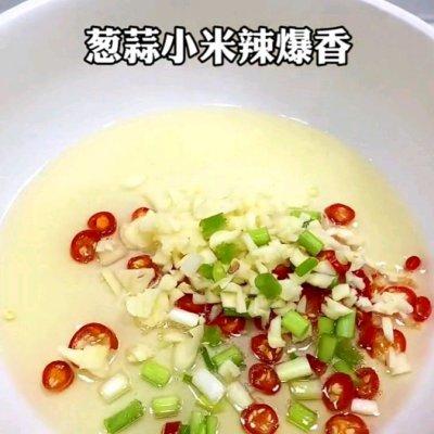 花甲粉丝的做法，花甲粉丝汤的做法。教你怎么做花甲粉丝汤（好吃到流泪的花甲粉丝煲）