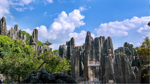 喀斯特地貌的特点，喀斯特地貌的特点有哪些（暑期出游特辑：中国南方喀斯特）