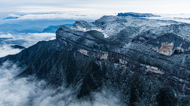 喀斯特地貌的特点，喀斯特地貌的特点有哪些（暑期出游特辑：中国南方喀斯特）