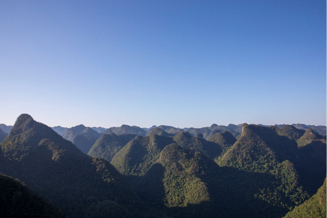 喀斯特地貌的特点，喀斯特地貌的特点有哪些（暑期出游特辑：中国南方喀斯特）