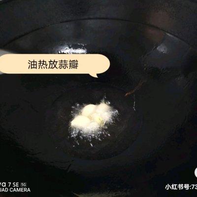 油菜熟肉炒豆腐的做法，豆腐炒油菜的做法大全（#夏日开胃餐#小油菜炒豆腐）