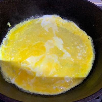 油条煎饼正宗做法和配方，油条煎饼正宗做法和配方窍门（十分钟健康早餐-在家也能做的煎饼果子）