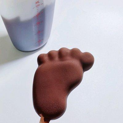 怎么做巧克力效果图片，diy巧克力图片（十分钟快手菜脆皮巧克力雪糕）