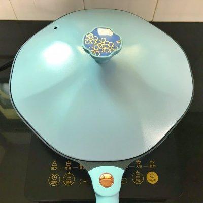 果冻的做法白凉粉，白凉粉的做法做果冻（夏日必备，Q弹爽滑的桃子果冻）