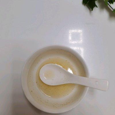 盐焗蛏子的做法，铁板盐焗蛏子怎么做（#夏日开胃餐#丰富餐桌味之盐焗海蛏）