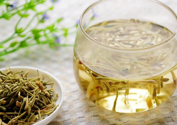 早上喝什么茶好，秋季多喝什么茶好（可以多喝这3种养生茶）