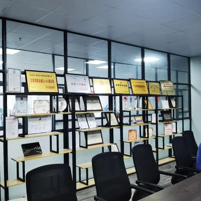 上海第一财经广播，上海第一财经的广播频率是多少（“创业是条不归路”）