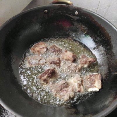 排骨虾的做法，红烧虾的做法（原来香辣干锅排骨虾才是真正的米饭杀手）