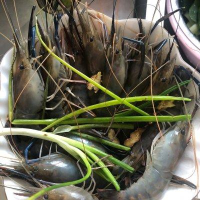 清蒸海虾要蒸多长时间，清蒸海虾需要多长时间（做了清蒸罗式虾挑剔的老公竟然吃了3大碗）
