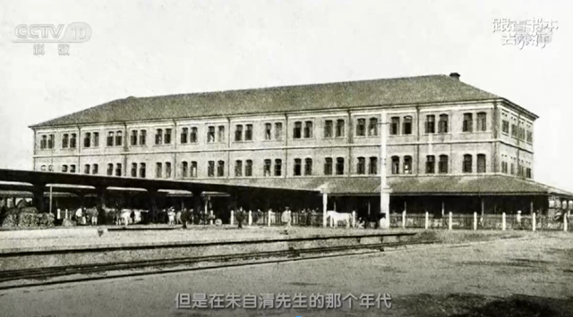 飞向蓝天的恐龙主要内容，飞向蓝天的恐龙主要内容介绍（暑假一起跟着书本去旅行）