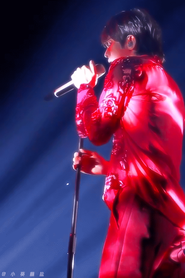 爱豆 黄明昊 若芽色终会铺成海.，微信头像，爱豆 黄明昊 若芽色终会铺成海.（请爱豆们住在舞台上）