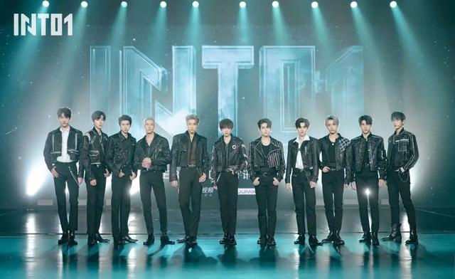 爱豆 黄明昊 若芽色终会铺成海.，微信头像，爱豆 黄明昊 若芽色终会铺成海.（请爱豆们住在舞台上）