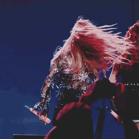 爱豆 黄明昊 若芽色终会铺成海.，微信头像，爱豆 黄明昊 若芽色终会铺成海.（请爱豆们住在舞台上）